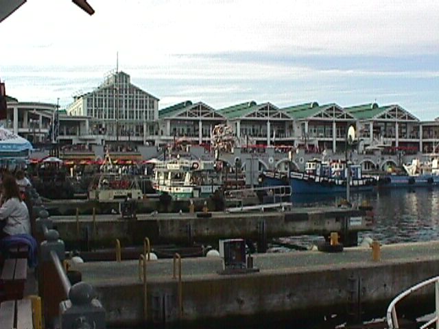 boat4.jpg (55732 bytes)