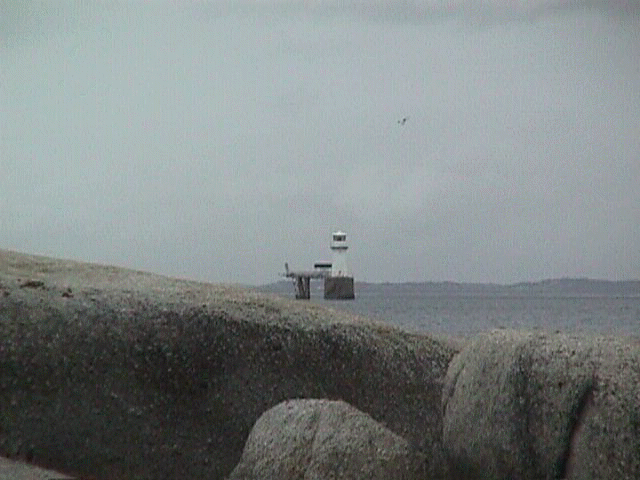 lighthouse.jpg (34347 bytes)
