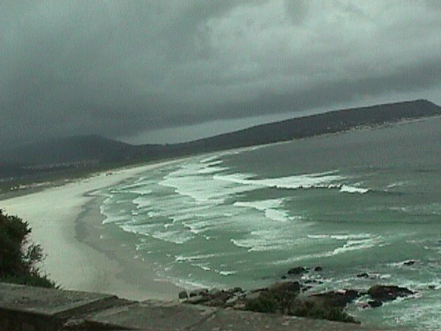 seascape.jpg (40803 bytes)